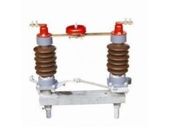 供應(yīng)GW4-15/400A隔離開關(guān)首選【軒泰電氣】-- 樂清軒泰電氣科技公司