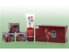 祛斑美白套裝素典化妝品-- 廣西南寧市護(hù)膚精品化妝品公司銷售部