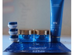 廣州潘姿化妝品商行高級(jí)美白套裝，潘姿二合一-- 廣西南寧市護(hù)膚精品化妝品公司銷(xiāo)售部