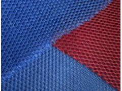 蘇州哪里的紅藍3D座套網布價格便宜？-- 常熟市華宏織造有限公司銷售部