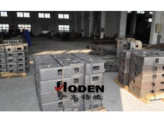滬東鑄造專業(yè)定制各種高鉻板錘、灰鑄鐵件、球墨鑄鐵件、機(jī)床鑄件-- 江蘇滬東機(jī)械鑄造有限公司銷售部