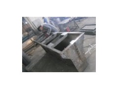 供應(yīng)各種道路隔離墩鋼模具-- 清苑縣中閻莊明亮模具機(jī)械加工廠