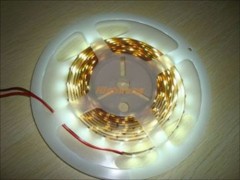 LED軟燈條 5050/3528LED光條-- 深圳市泓興照明有限公司業(yè)務部