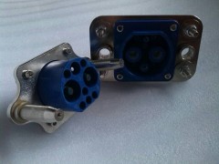 九針連接器-- 哈爾濱鑫業電動車技術開發有限公司