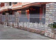 小區(qū)護(hù)欄網(wǎng)-- 河北佳通絲網(wǎng)制品有限公司