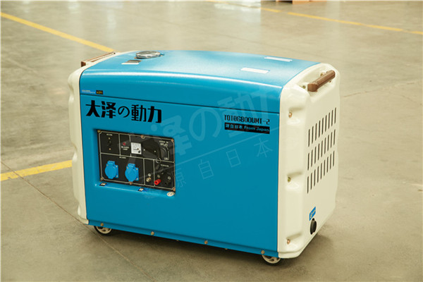 便攜式靜音8kw無刷柴油發(fā)電機(jī)廠家直銷-- 上海豹羅實(shí)業(yè)有限公司